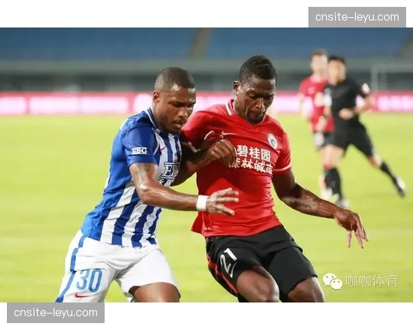 巴西边路突破受阻，中路包抄跟进节奏总慢半拍亟待调整